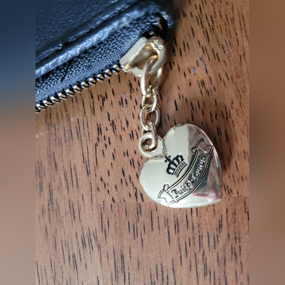 SALE 2 for $25 JUICY COUTURE WALLET - Picture 3 of 4